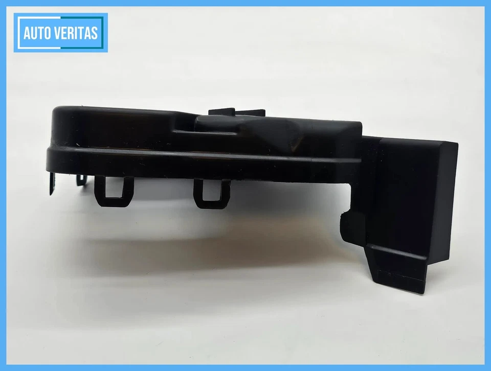 Mercedes-Benz CL203 cover panel parking brake A2036890308 - Image 4 of 4