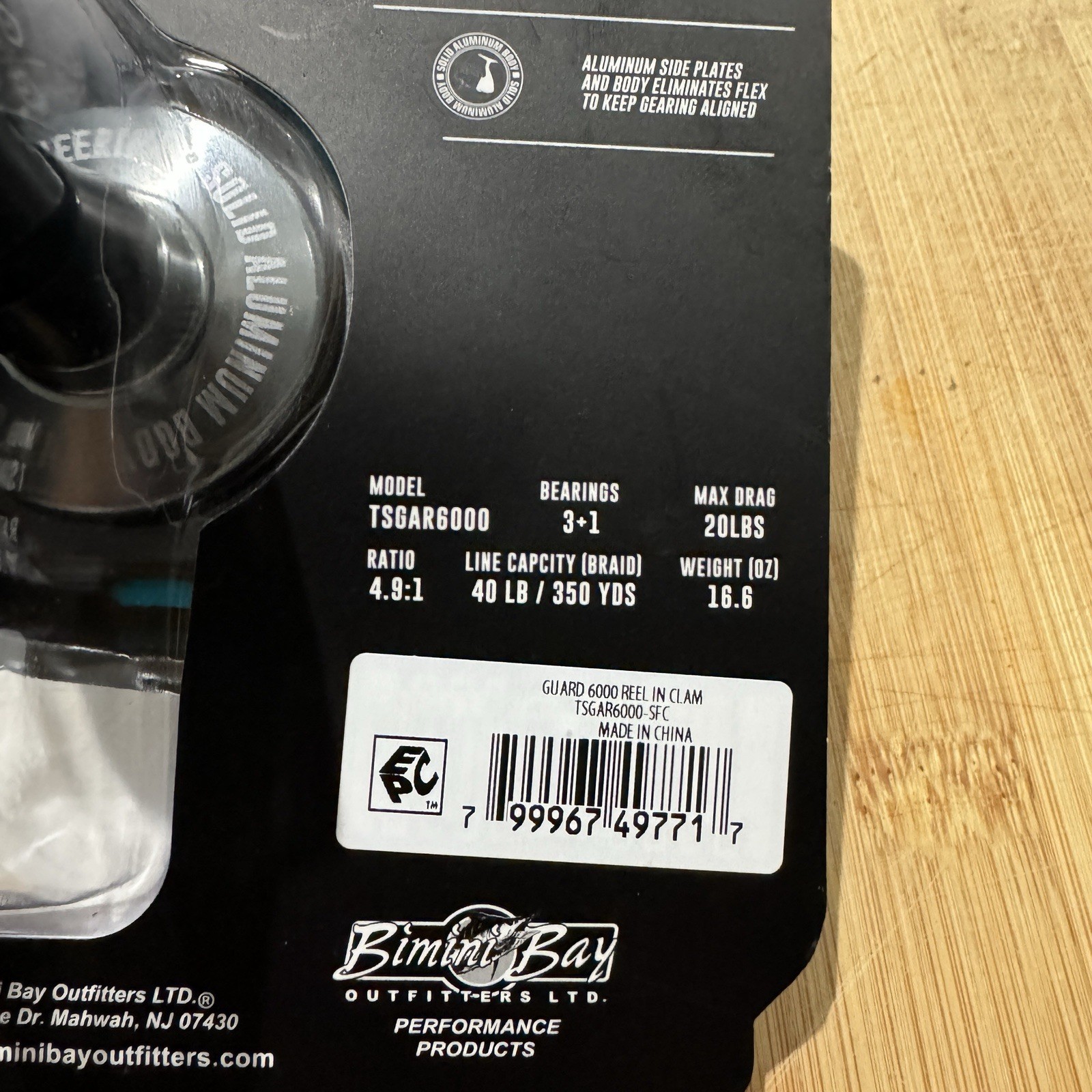 Brand New In Box Tsunami Guard Spinning Fishing Reel - TSGAR6000