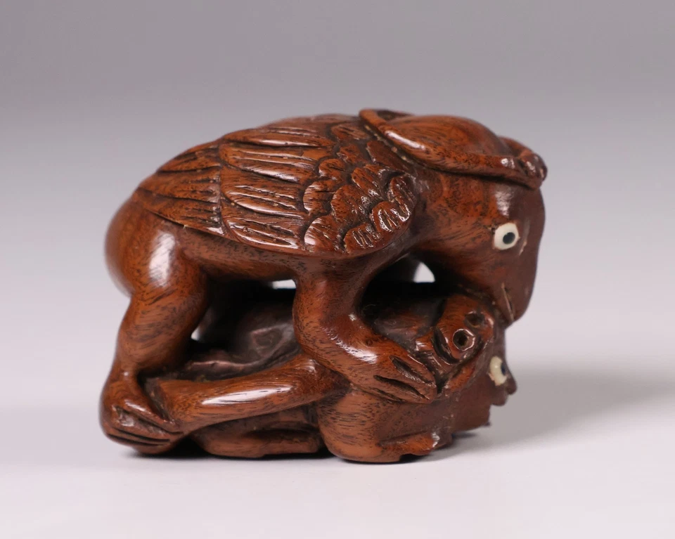 Cuervo japonés tallado en madera Tengu Netsuke Inro Ojime por la era Yamaguchi Meiji Foto 4 de 4