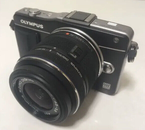 Olympus PEN mini E-PM2 compact digital camera w. 14-42mm lens