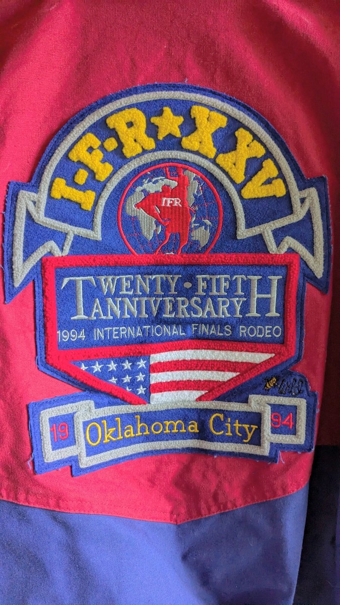Vintage 90s Jacket Coat Embroidered IFR Rodeo OK Cowboy Bee Wild