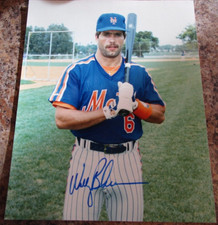 WALLY BACKMAN SIGNED 8X10 GLOSSY PHOTO NEW YORK METS (A)