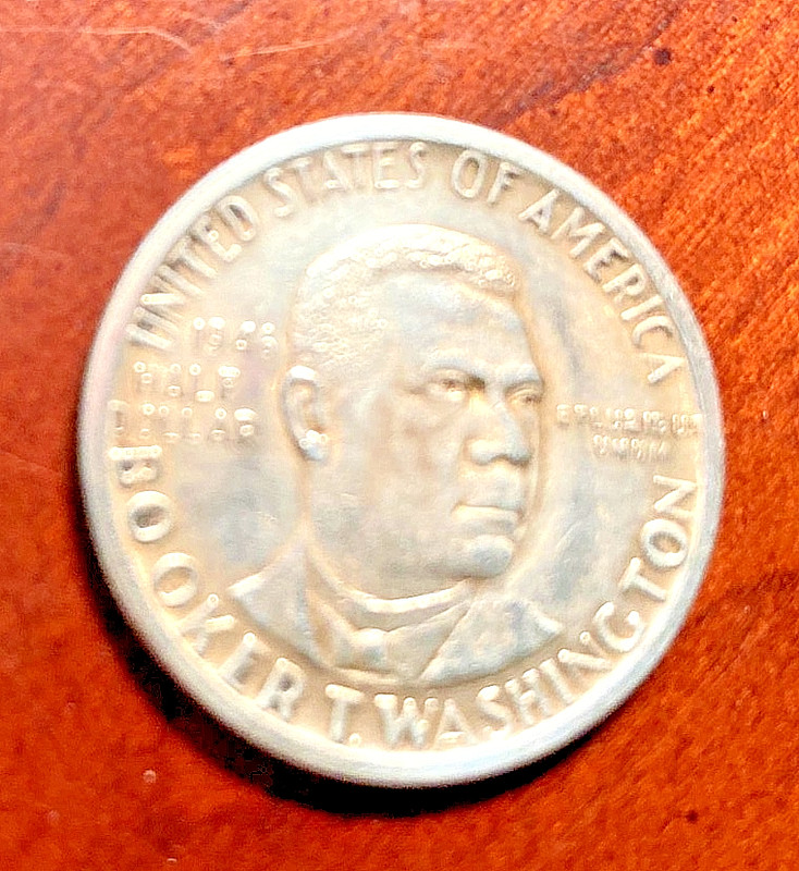 1946 BOOKER T WASHINGTON COMMEMORATIVE HALF DOLLAR, Silver, #5112