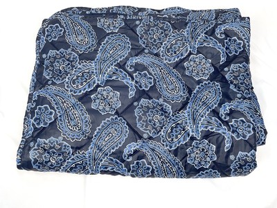 Vera Bradley Blue Paisley Quilted Blanket Fleece Lined 51 x 77''