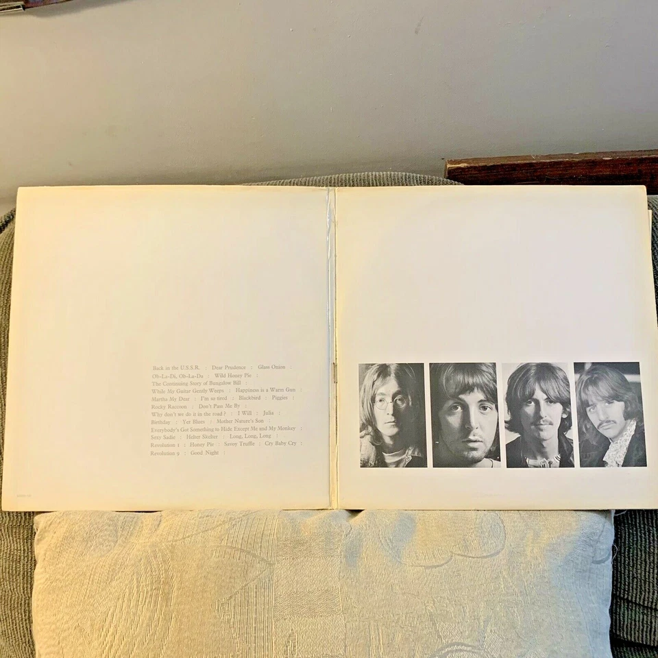The Beatles White Album Vinyl 2LP Orig Set Nr Mint W Photos, Poster & Dgtl Copy - Image 3 of 4