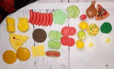 30+ Piece Fast Food Play Set Burgers Hot Dogs Fries Pizza Ketchup Condiments 
