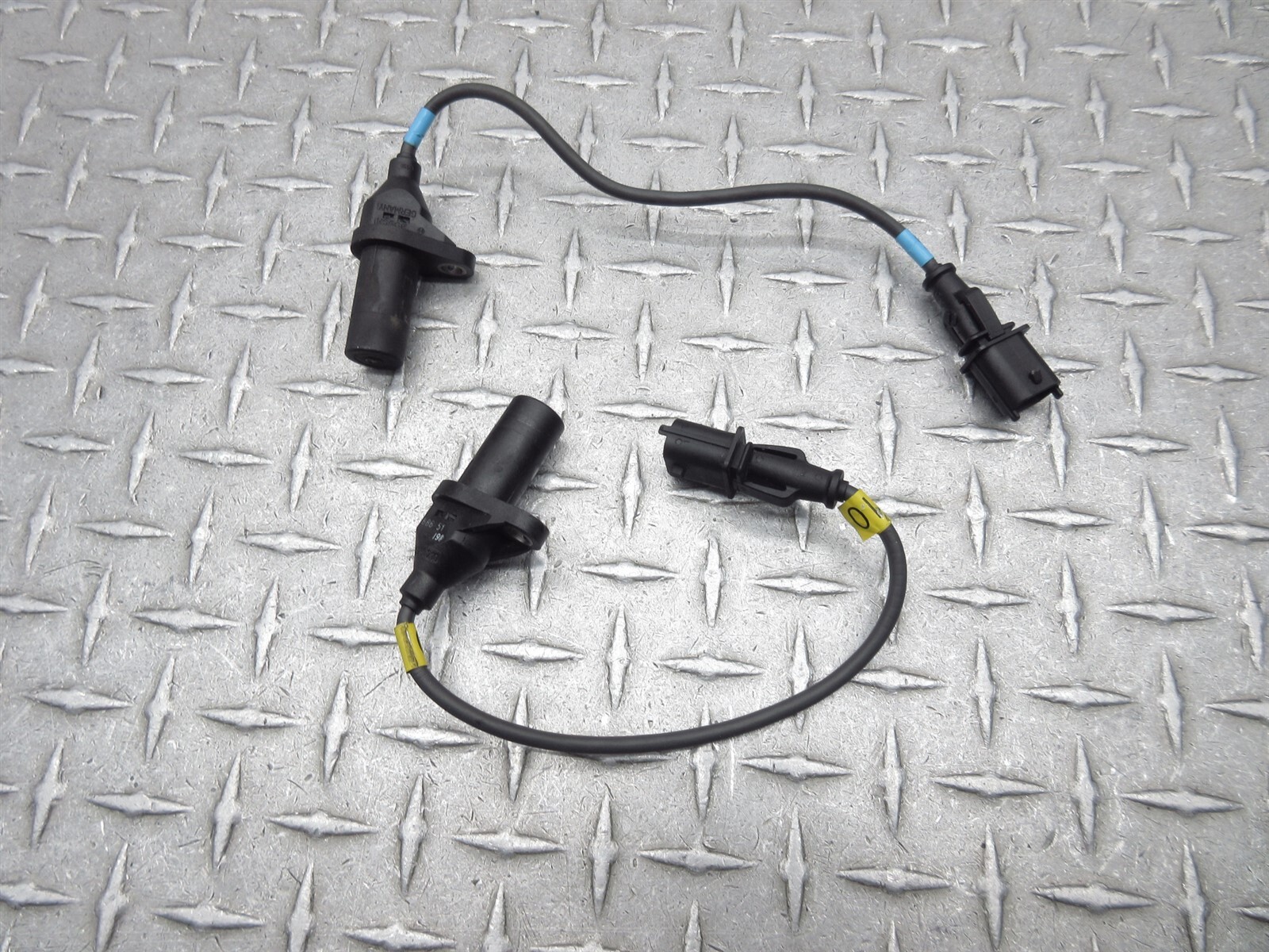 2008 Ferrari F430 Spider Bosch Crankshaft Crank Position Engine RPM Rev Sensor