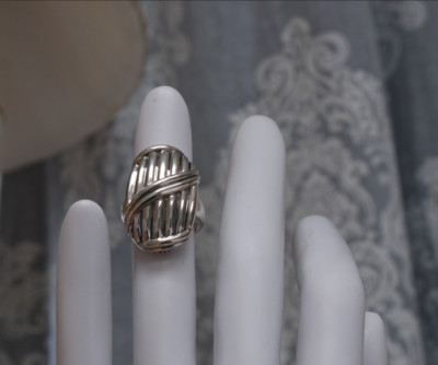 NWT - Peter Thomas Roth - Sterling Silver - Shield Ring - Size 5