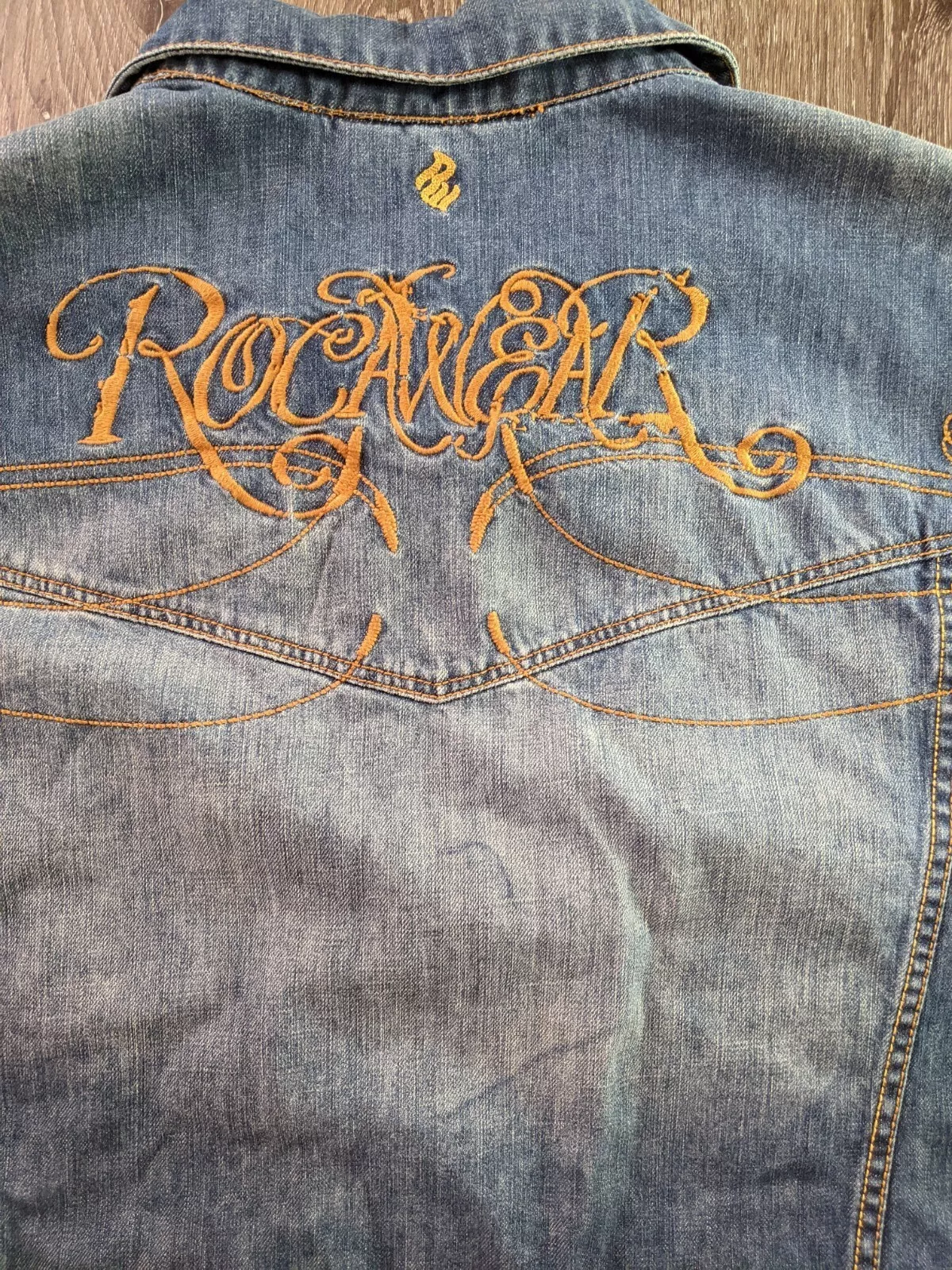 Picture 6 of 11