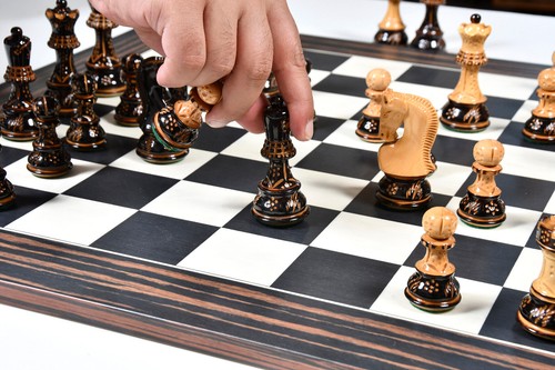 3.89" Russian Zagreb Staunton Series Chess Pieces - Burnt &Natural Box Wood - Picture 6 of 12