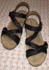 teagan huarache clog