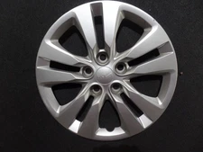 KIA SOUL HUBCAP  WHEEL COVERS  ORIGINAL EQUIPMENT GREAT REPLACEMENT 2020-23  C24