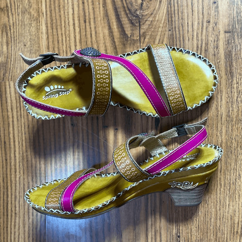 L’artiste by Spring Step Dreamer Leather Sling Heeled Sandals Floral Detail Sz