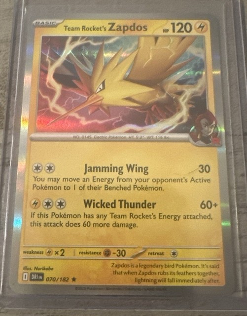 Team Rocket's Zapdos 070/182 (REVERSE HOLO) Pokemon TCG: SV10: Destined Rivals