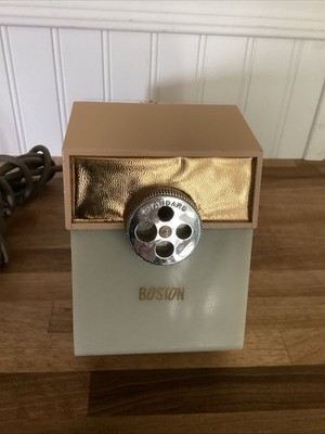 Industrial Boston Vintage Two Toned Retro Model 41 Adjustable Pencil Sharpener