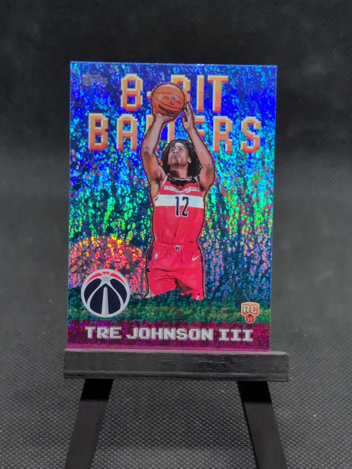 2025 Topps Basketball Tre Johnson III RC 8-Bit Ballers Pink Sand Glitter Wizards