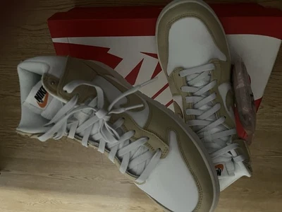 Nike Dunk High Lx Taille 44 - Photo 1/4
