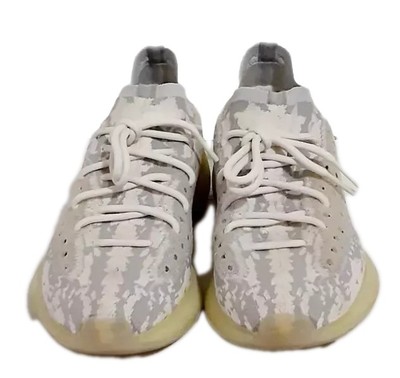 yeezy 380 alien size 9