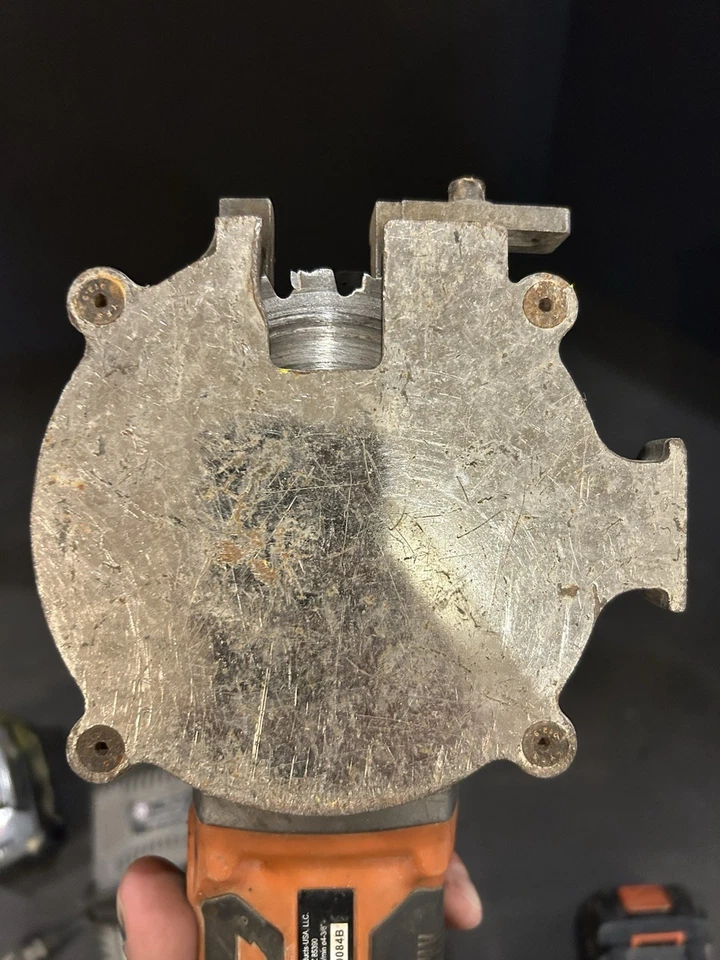 BN Products 24 Volt Cordless Cutting Edge Metal and Rebar Cutting Saw BNCE-20-24 - Image 3 of 4