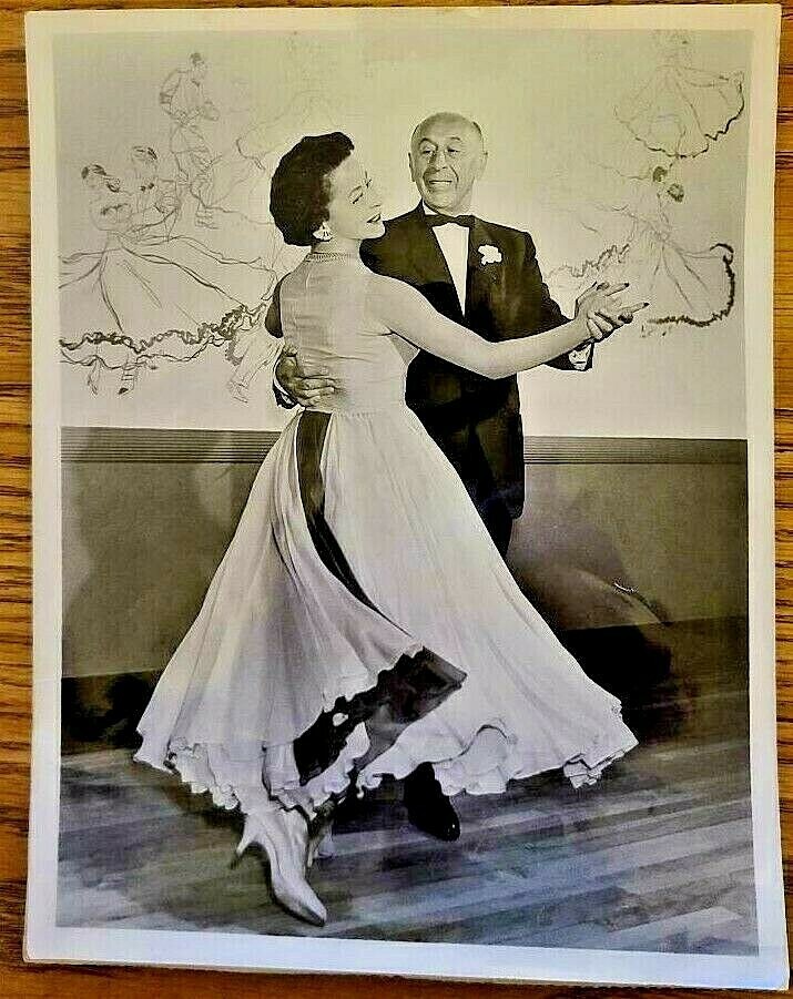 Picture 1 of 3