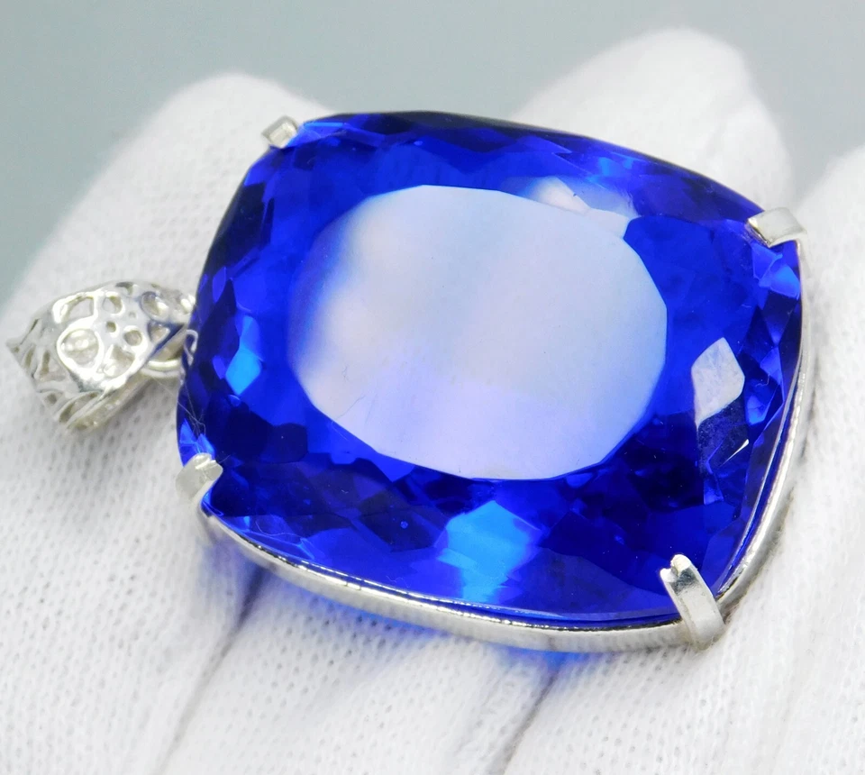 Natural 137.10 Ct Unique Tanzania Blue Tanzanite Pendant Certified Gemstone - Image 4 of 4