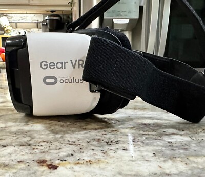 Samsung Gear VR Oculus Virtual Reality Headset 3D Note 5 Galaxy S6, S6 Edge S7