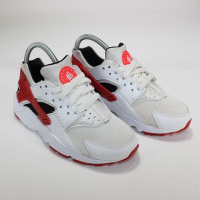 white huaraches size 5.5