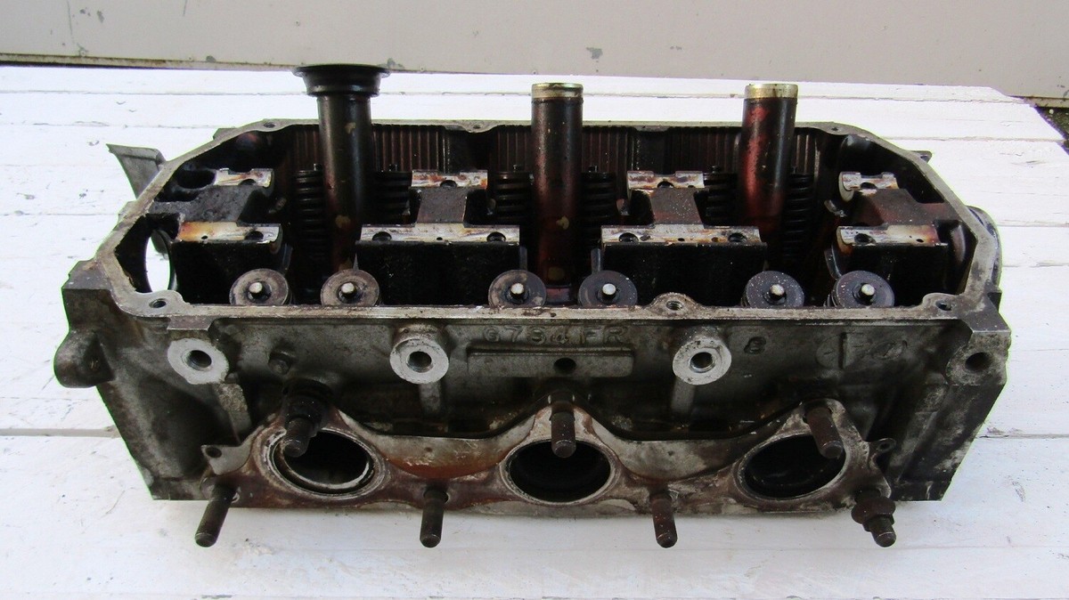 Mitsubishi Eng 6G72 V6 6CYL DOHC 24VALVE 3,0cc cylinder head Mitsubishi Eng 6G72 V6 6CYL DOHC 24VALVE 3,0cc cylinder head