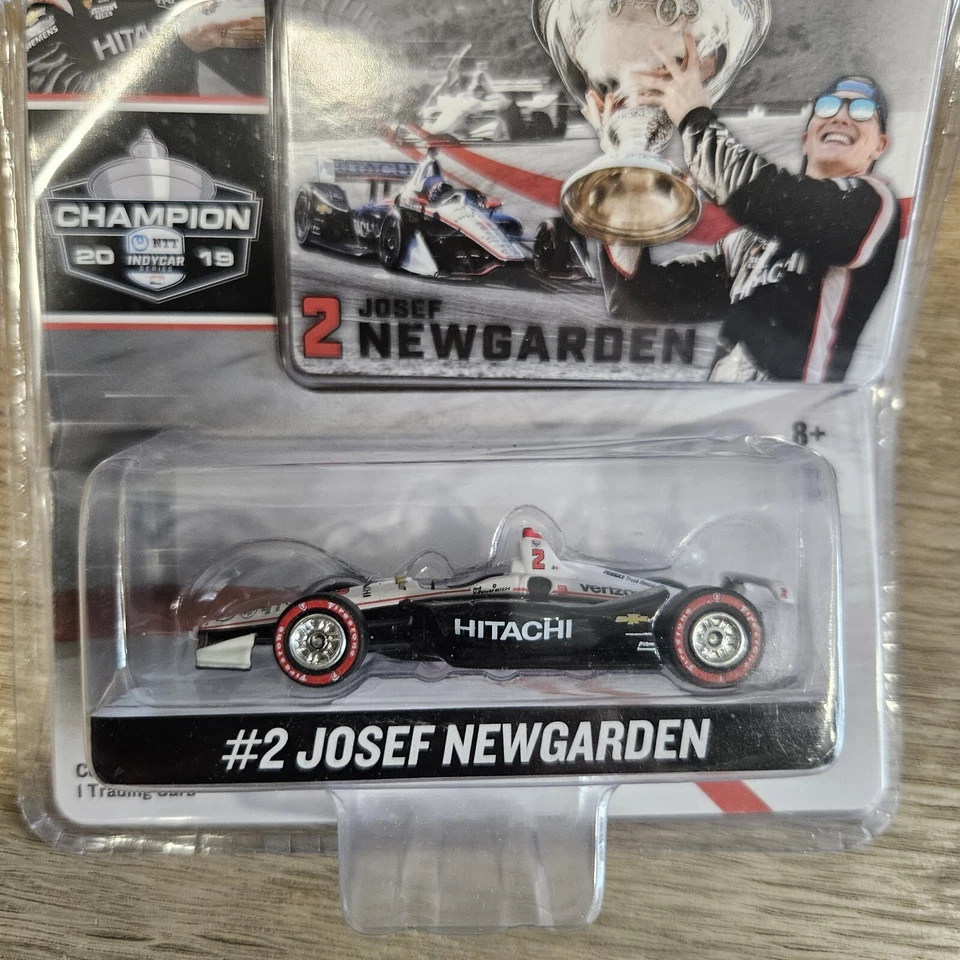 2019 No2 Josef Newgarden Hitachi Verizon Champion Greenlight Indycar *DAMGE PLAST - Изображение 2 из 4