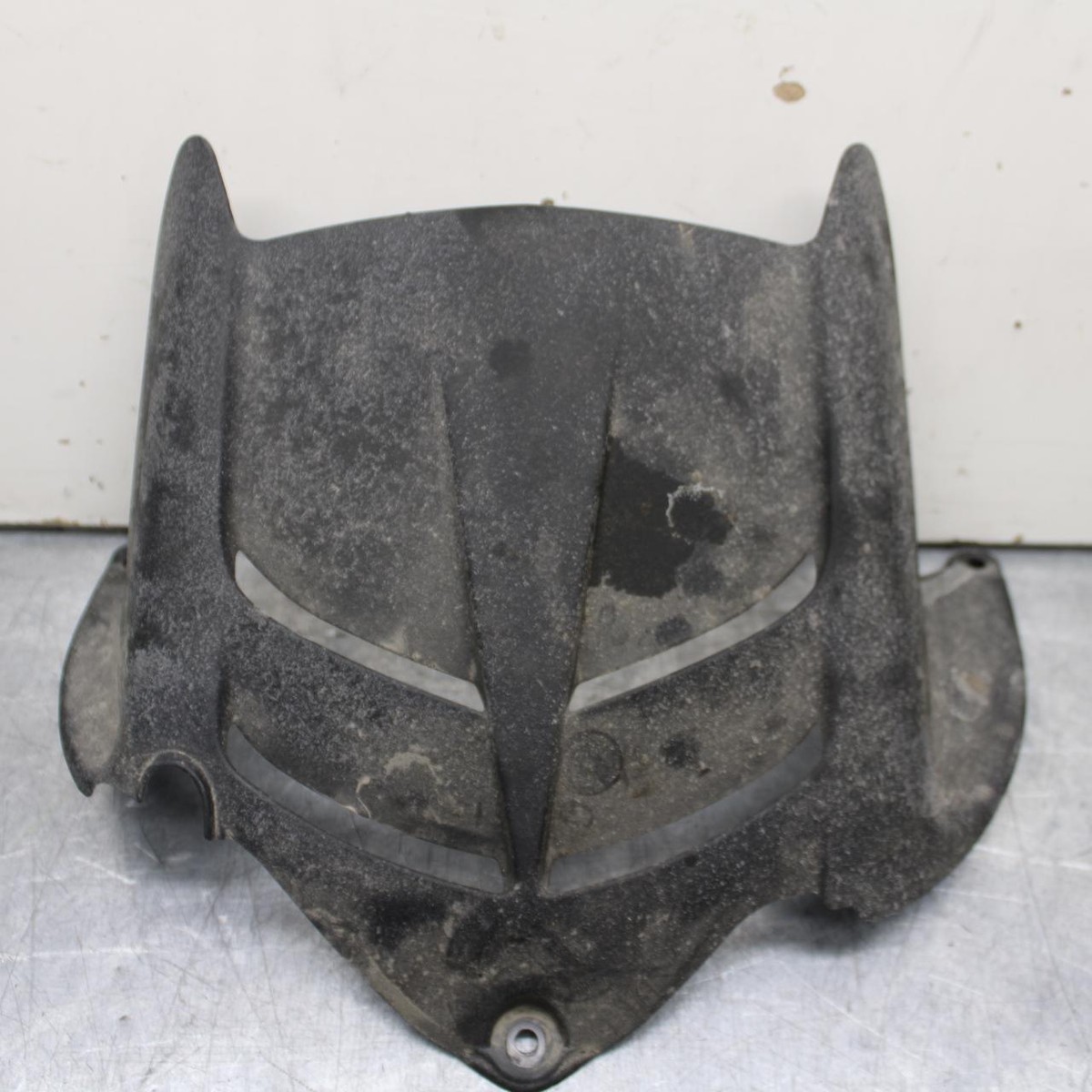 23 KAWASAKI NINJA ZX6R 636 REAR BACK WHEEL TIRE HUGGER FENDER