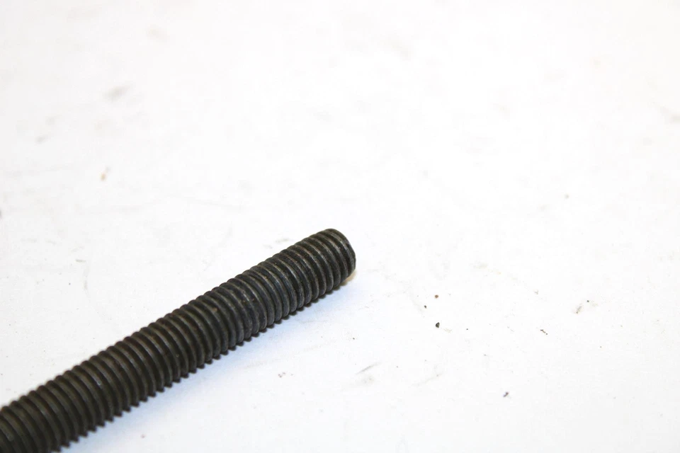 1997 Yamaha Vmax 700 Sx parafuso limitador fabricante de equipamento original 8CR-47448-00-00 Q2632 - Imagem 2 de 4