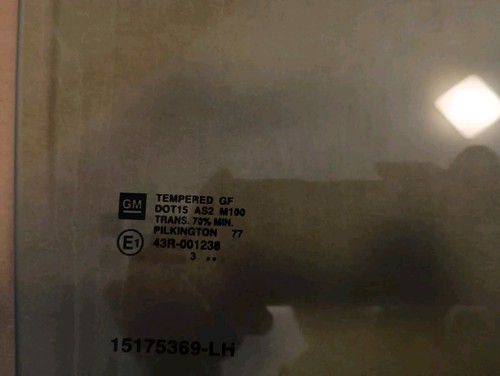 Chevy Suburban 1500/2500 Door Window Glass 2007-2014 Rear Driver Side OEM GM - Picture 2 of 2