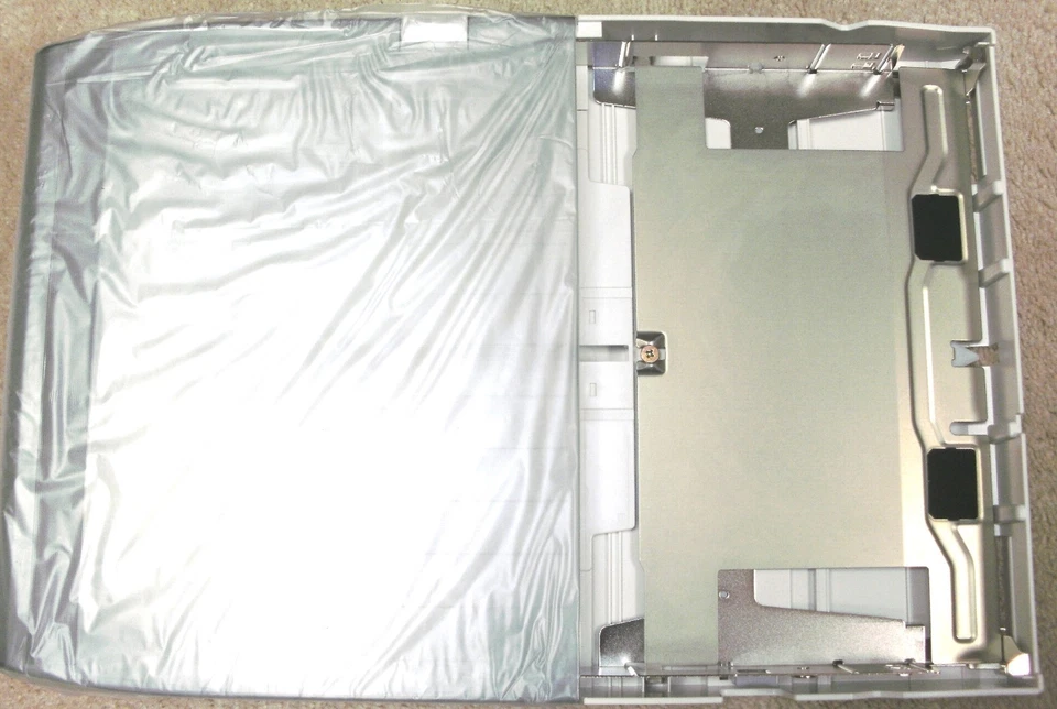 Universal Xerox 4520 / 4520mp laser printer paper tray New in box.Made in Japan - Image 3 of 4