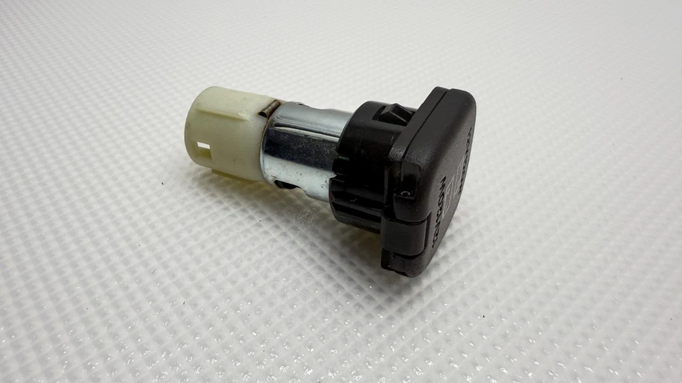 2024 2025 MAZDA CX-90 REAR RIGHT SIDE QUARTER PANEL POWER OUTLET SOCKET OEM - Image 3 of 4