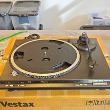 Technics FG Servo Automatic Belt Drive Turntable SL-BD2 Black 33/45RPM