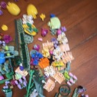LEGO Flower Bouquet Bulk Lot Mixed Parts Flowers Plants Stems Multicolor — photo 3