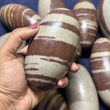 Piedra Shiva Lingam de 5 pulgadas de la India - Río Narmada - Palma Shivalingam - 1 pieza
