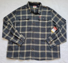 wrangler Flannel shirt jacket relaxed fit men's size S gray plaid