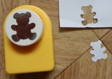 Motivstanzer kleiner Bär ca. 20 mm hoch Motivlocher Papierstanze