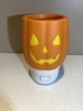 SCENTSY JACK O LANTERN WALL DEFUSER 