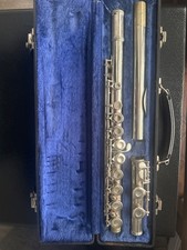 Gemeinhardt 2NP Student Flute with Hard Shell Case