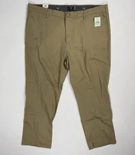 Dockers Signature Iron Free Khaki Classic Fit Men 42x30 (44x30) Pants NWT Office