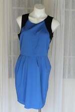 XA 16) SIZE 10 PORTMANS BLUE BLACK PANEL ZIP BACK SLEEVELESS PENCIL WORK DRESS