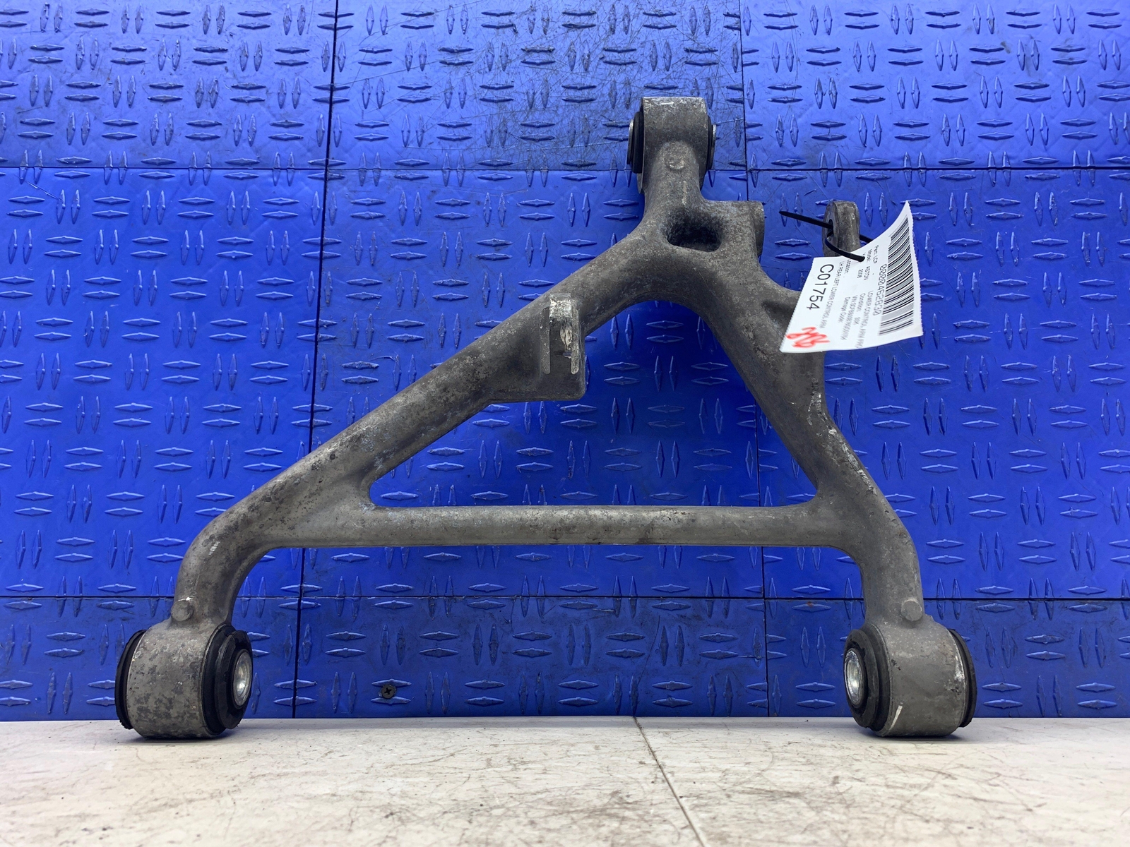 2006-2018 ASTON MARTIN VANTAGE V8 REAR LEFT LOWER CONTROL ARM OEM 2007 2008 2009