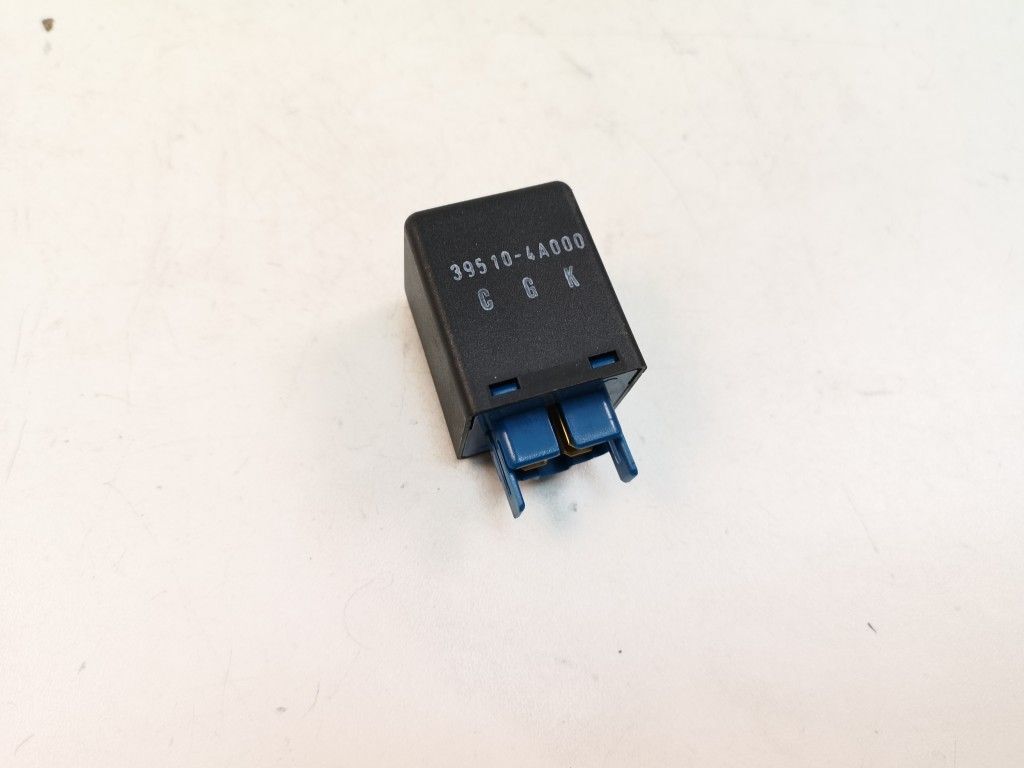 Hyundai Santa Fe Relay Control Module 395104A000 2008