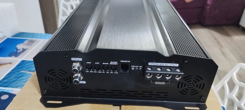 amplificatore 8000 Watts rms - Foto 2 di 4