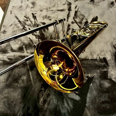 Bach 42B GB Tenor Bass Trombone Lightweight slide Adjusted Gold brass bell Used - image 1 of 4