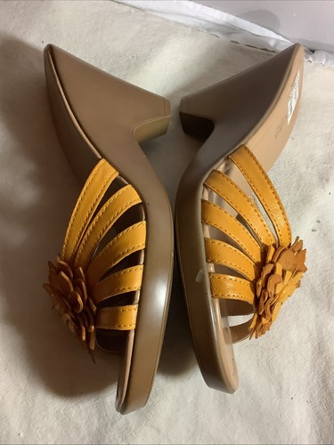 St. John’s Bay Mules ~ Women’s 8.5 M~ New With Tags/ Defects - Picture 11 of 21