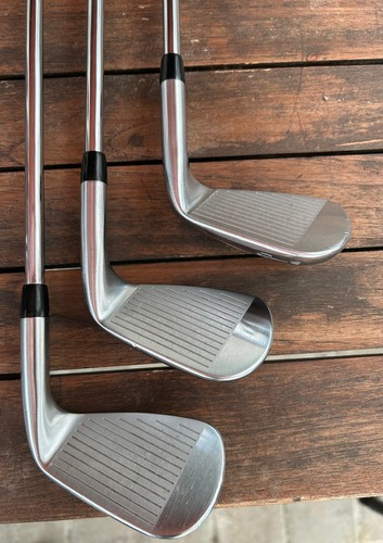 TITLEIST T 100 4-PW + GW 52° LH Schlägerset - Bild 3 von 11