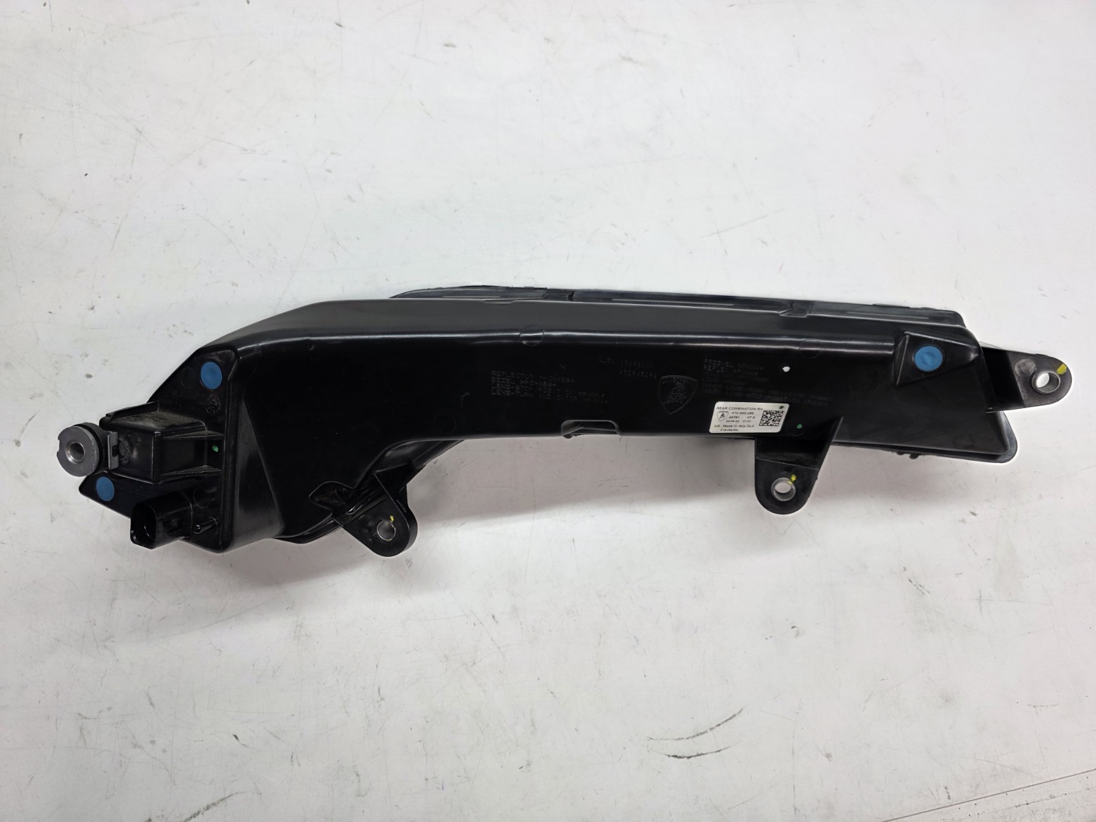 LAMBORGHINI HURACAN 610 580  PASSENGER RIGHT RH SIDE TAIL LIGHT OEM 4T0945096